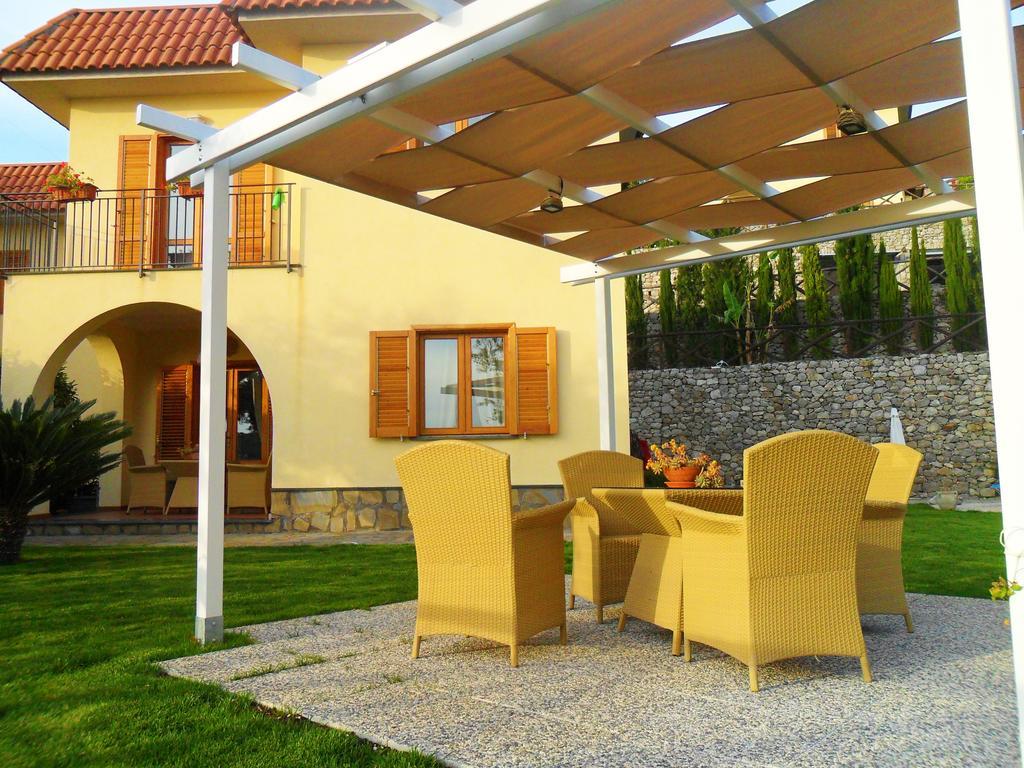 Villa Talea SantʼAgata sui Due Golfi Екстериор снимка